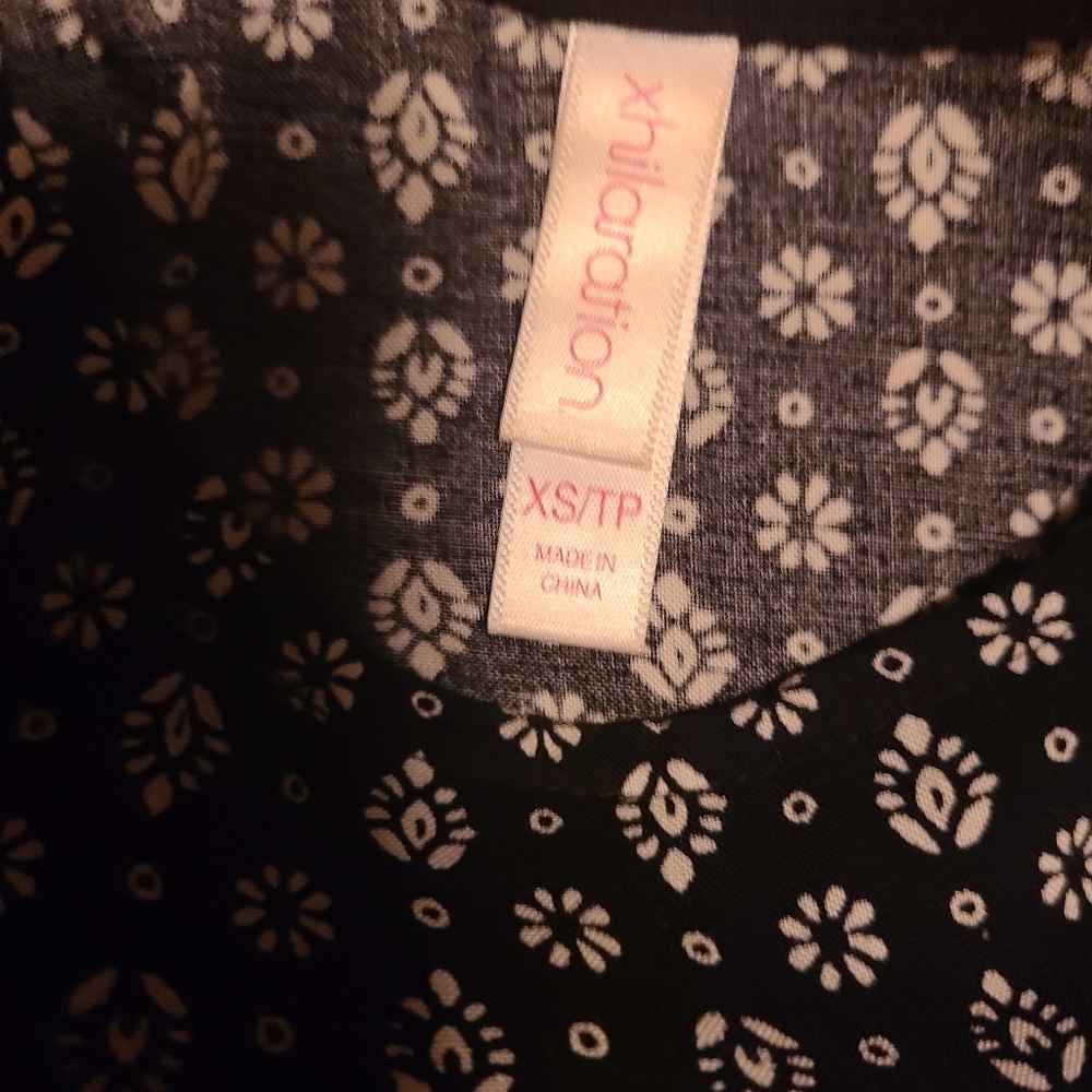 One piece jumpsuit. Nwt - Picture 4 of 4